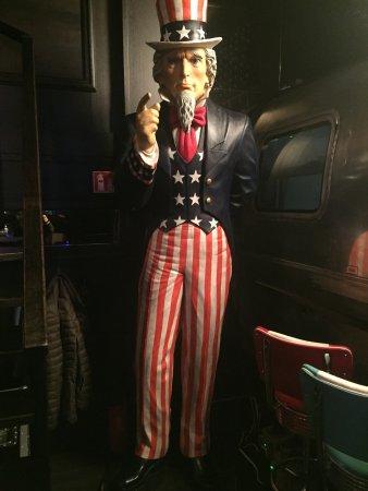 Uncle Sam American Pub